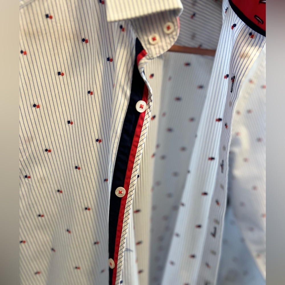 Slim Fitted, Medium High collar Dress shirt!